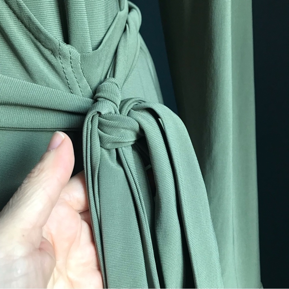 Shabby apple olive green long sleeves maxi wrap dress size 12 basic fall neutral - Picture 12 of 14